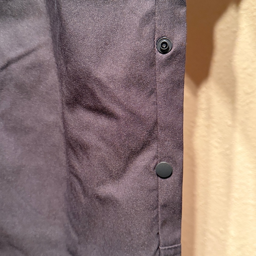 Men’s cargo hiking pants size 42x32 charcoal gray super stretch tapered leg $95 - Picture 5 of 14